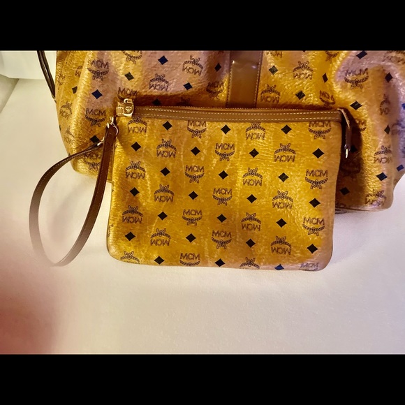 MCM Large Reversible Visetos Tote. Used but in good condition. Stain inside tote - Picture 4 of 4